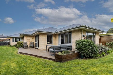 Photo of property in 37a Douglas Road, Amberley, 7410