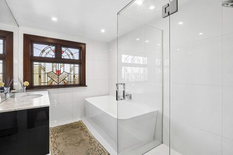 Photo of property in 27 Sandringham Street, Saint Clair, Dunedin, 9012