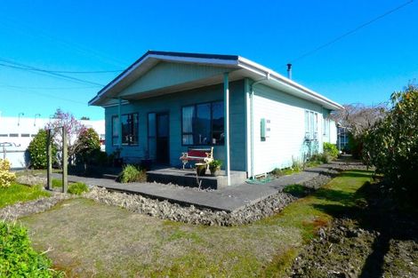 Photo of property in 106 Queen Street, Westport, 7825