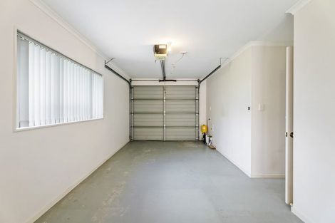 Photo of property in 1/919 Whangaparaoa Road, Manly, Whangaparaoa, 0930