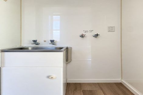 Photo of property in 71 Mcfarlane Street, Oakura, 4314