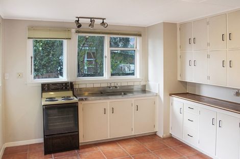 Photo of property in 10 Hillary Crescent, Upper Riccarton, Christchurch, 8041