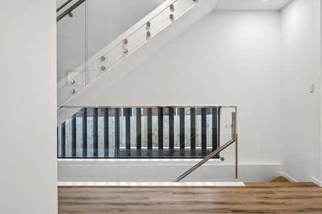 Photo of property in 27 Jandell Crescent, Bucklands Beach, Auckland, 2014