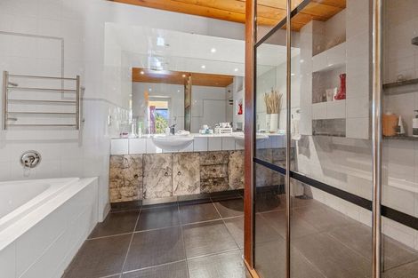 Photo of property in 123 Jesmond Road, Karaka, Drury, 2578