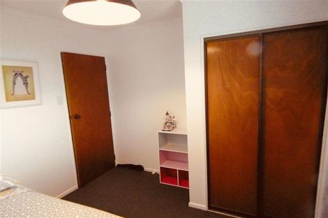 Photo of property in 1/506 Devon Street East, Strandon, New Plymouth, 4312