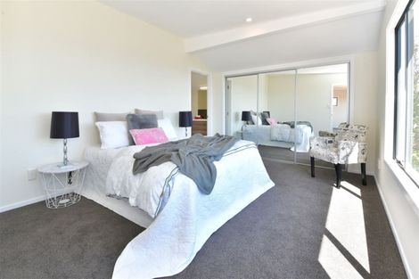Photo of property in 1376 Whangaparaoa Road, Army Bay, Whangaparaoa, 0930