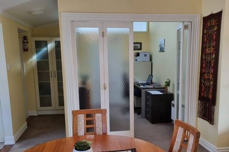 Photo of property in 9 Hastings Parade, Devonport, Auckland, 0624