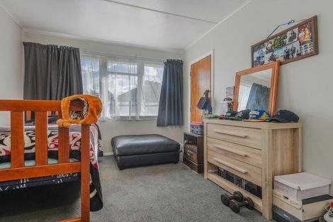 Photo of property in 106 Vogel Street, Woodville, 4920