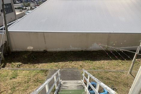 Photo of property in 19 Hania Street, Mount Victoria, Wellington, 6011