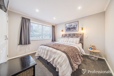 Photo of property in 25 Kendal Grove, Wainuiomata, Lower Hutt, 5014