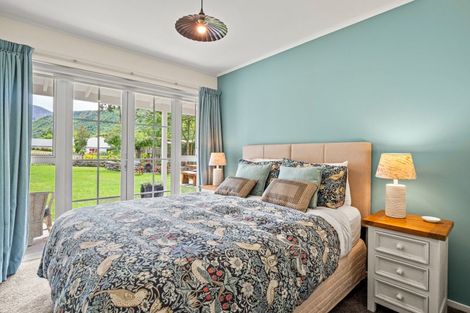 Photo of property in 4 Elva Dawson Place, Arrowtown, 9302