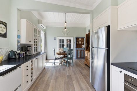 Photo of property in 129 Rangiuru Road, Otaki Beach, Otaki, 5512