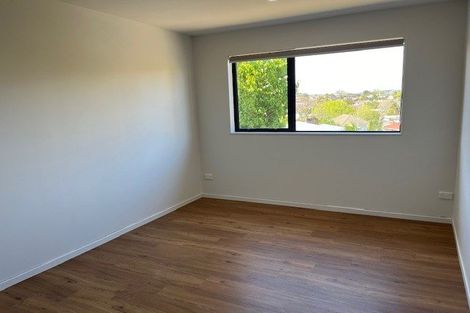 Photo of property in 38d Greenhill Crescent, Pakuranga, Auckland, 2010