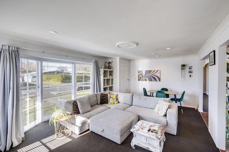 Photo of property in 72 Freyberg Avenue, Tamatea, Napier, 4112