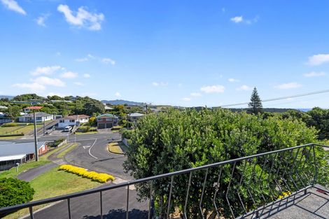 Photo of property in 4 Crownhill Street, Spotswood, New Plymouth, 4310