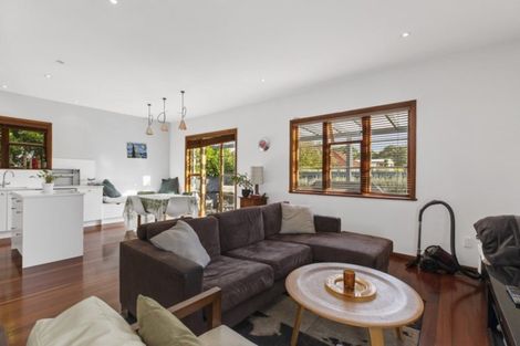 Photo of property in 7 Nelson Avenue, Northcote Point, Auckland, 0627