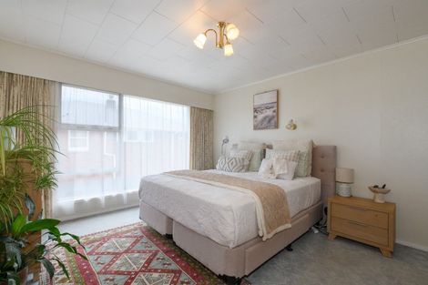 Photo of property in 92 Valley Road, Mount Maunganui, 3116