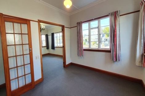 Photo of property in 32 Guyton Street, Whanganui, 4500