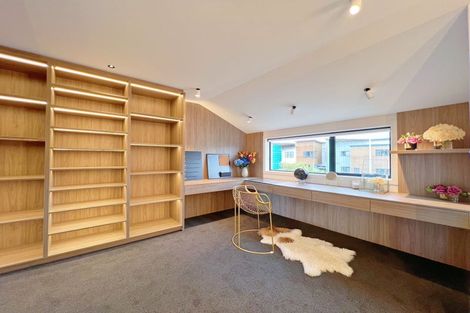 Photo of property in 2 Luff Place, Long Bay, Auckland, 0630