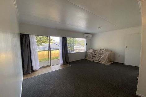 Photo of property in 6 Euclid Street, Vogeltown, New Plymouth, 4310