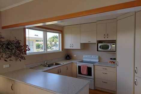 Photo of property in 3 Gwendoline Place, Glenview, Hamilton, 3206