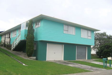 Photo of property in 47a Cypress Drive, Maungaraki, Lower Hutt, 5010