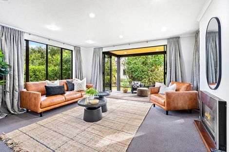 Photo of property in 98b Western Hills Drive, Kensington, Whangarei, 0112