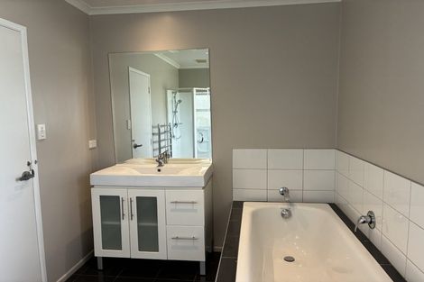 Photo of property in 18 Notre Dame Court, Pukekohe, 2120
