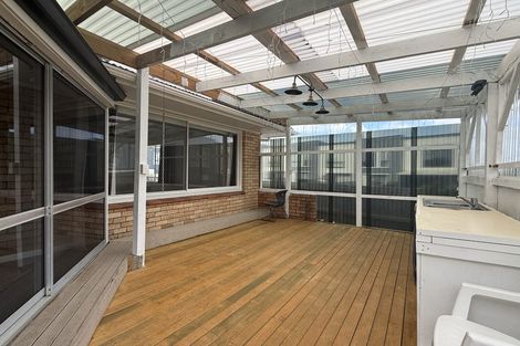 Photo of property in 186 Rangatira Road, Beach Haven, Auckland, 0626