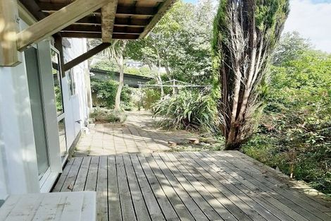 Photo of property in 43 Warwick Street, Wilton, Wellington, 6012