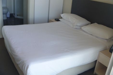 Photo of property in Proximity Apartments, 910/17 Osterley Way, Manukau, Auckland, 2104