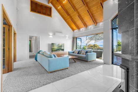 Photo of property in 3 Whakamoenga Point, Acacia Bay, Taupo, 3385
