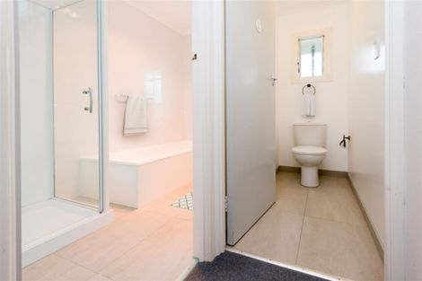 Photo of property in 3/7 Greenhill Crescent, Pakuranga, Auckland, 2010