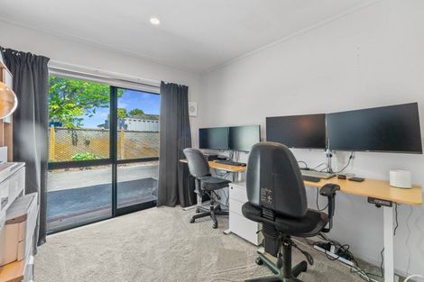 Photo of property in 1/39 Stanley Street, Wharewaka, Taupo, 3330