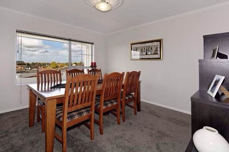 Photo of property in 7 Soling Place, West Harbour, Auckland, 0618