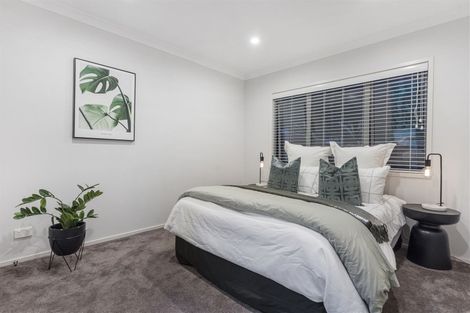 Photo of property in 21 Channel Road, Campbells Bay, Auckland, 0630