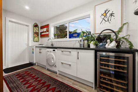 Photo of property in 9 Groves Road, Raumati Beach, Paraparaumu, 5032