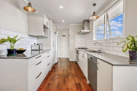 Photo of property in 10 Houkura Way, Hakaru, Kaiwaka, 0573