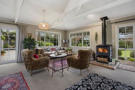 Photo of property in 42 Kayelene Place, Omokoroa, 3114