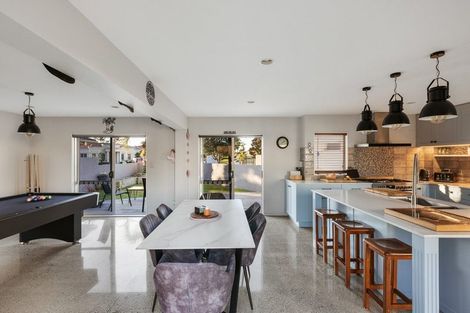 Photo of property in 27 Bermuda Drive, Papamoa Beach, Papamoa, 3118