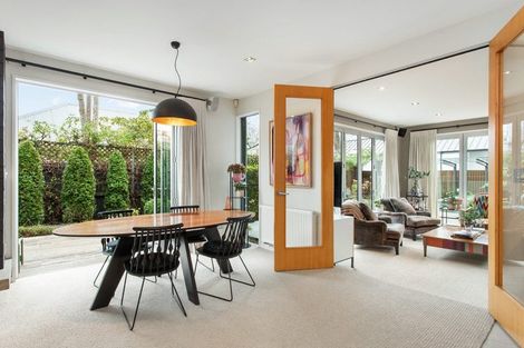 Photo of property in 93 Merivale Lane, Merivale, Christchurch, 8014