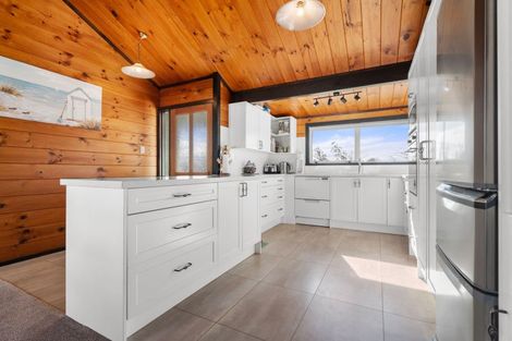 Photo of property in 86 Nursery Road, Homebush, Masterton, 5810