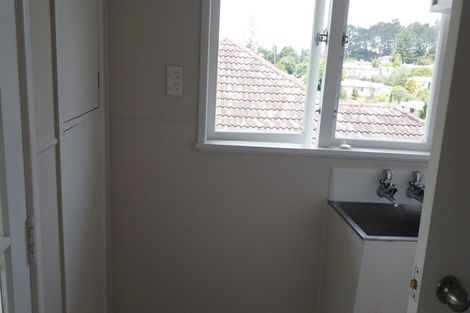 Photo of property in 53 Glendene Avenue, Glendene, Auckland, 0602