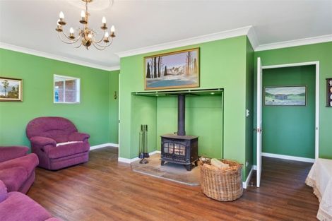 Photo of property in 49 Leslies Road, Cust, Rangiora, 7471