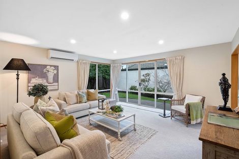 Photo of property in 2/35 Merrin Street, Avonhead, Christchurch, 8042