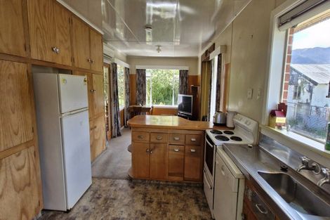 Photo of property in 314 Gladstone Road, Lake Hawea, Wanaka, 9382