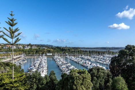 Photo of property in 81 Pine Harbour Parade, Beachlands, Auckland, 2018