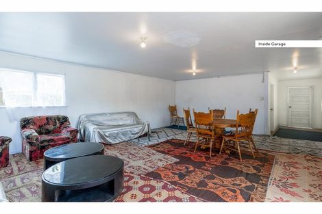 Photo of property in 67 Hindmarsh Street, Henderson, Auckland, 0612