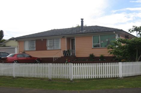 Photo of property in 1/1 Funnell Place, Manurewa, Auckland, 2102