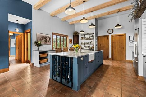 Photo of property in 140 Mackenzie Road, Kahuranaki, Havelock North, 4295